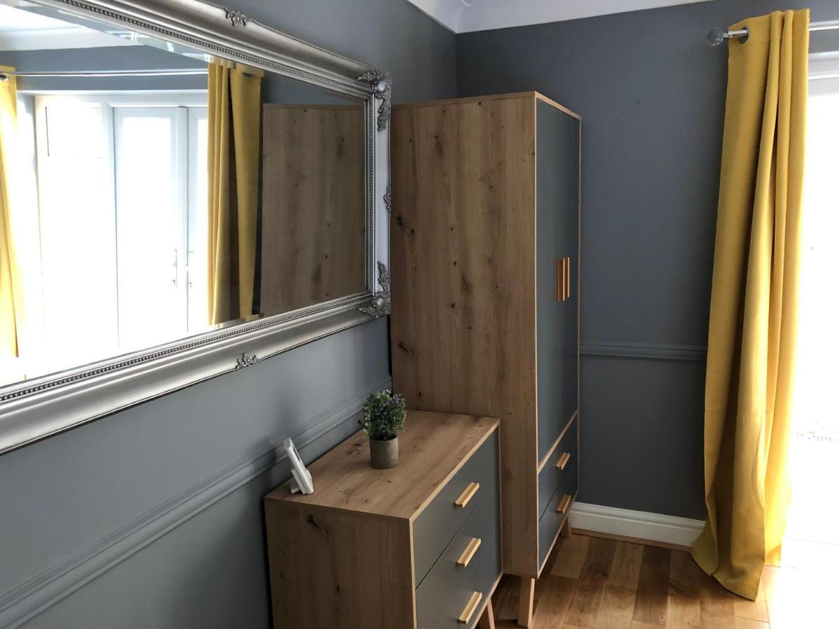 Stylish 2 Bed Apartment Next To The Norfolk Broads Coltishall Екстер'єр фото